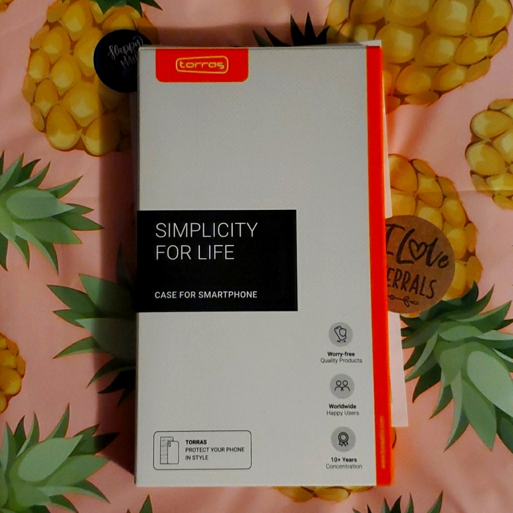 Torras iPhone 11 Pro Transparent case